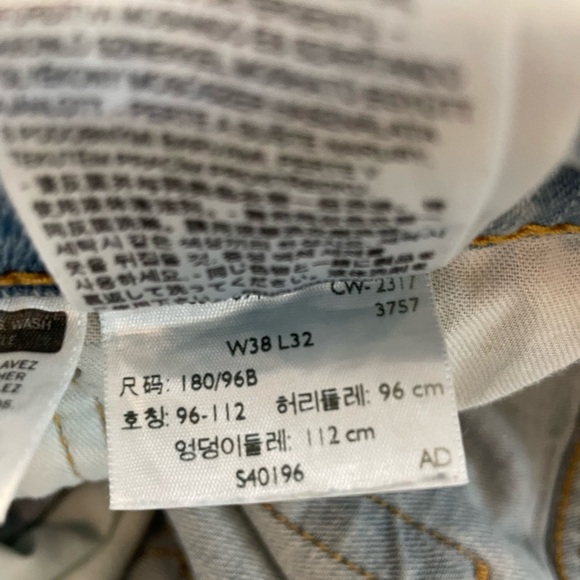 Levi’s 514 Jeans 38/32 Straight Leg Light Wash Denim - Picture 7 of 11